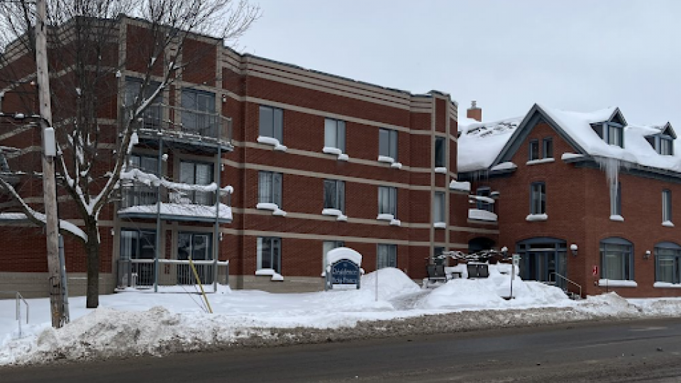 Fermeture De La Residence Des Bois Francs