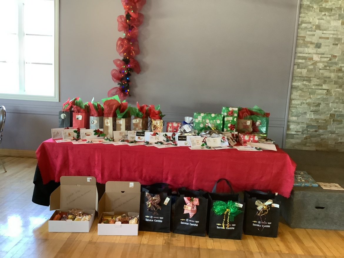 Aqrp Noel 2025 Cadeaux Img 0622