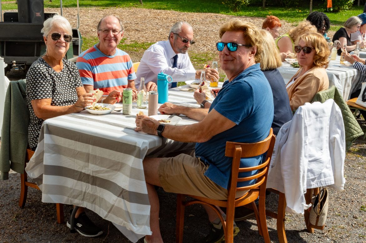 2025 09 17 Diner Forestier A La Noiseraie 11